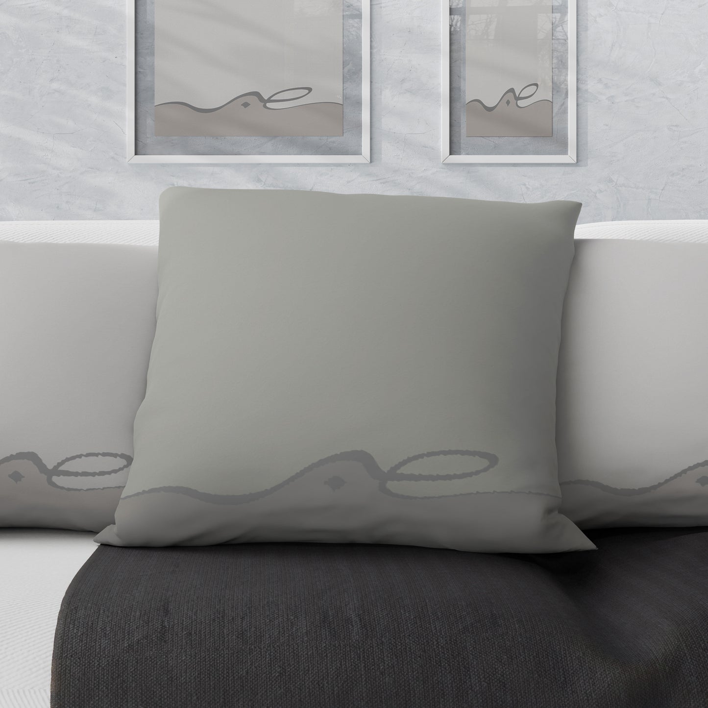 Saber minimal arabic quotes Velvet Cushion
