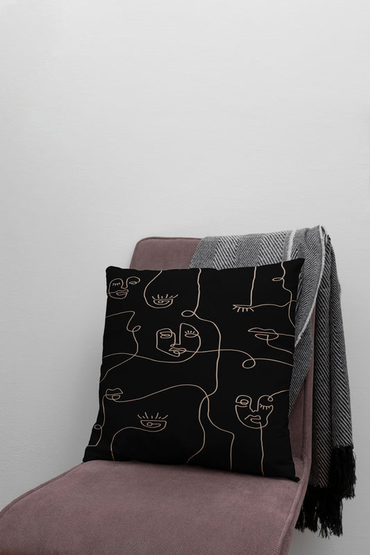 Majestic Mesh Pattern Velvet Cushion